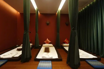 杭州上城泰式按摩的被动瑜伽：当身体被折叠成诗